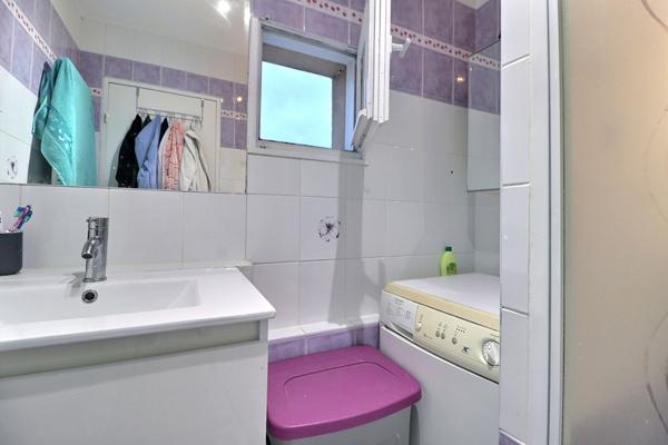 Appartement Taverny 4 pièce(s) 84.61 m2 + cave + Place de parking