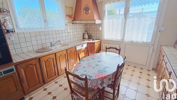 Maison à vendre 5 pièces 145 m² Châteauroux