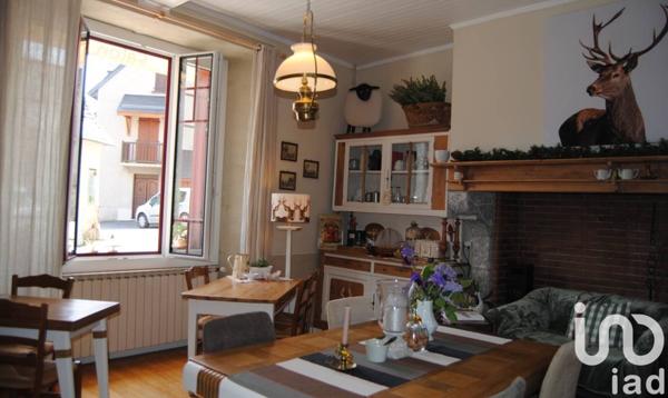 Maison à vendre 6 pièces 192 m² Luz-Saint-Sauveur