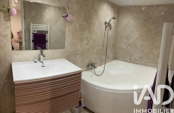 Maison à vendre 4 pièces 79 m² Saint-Vallier-de-Thiey