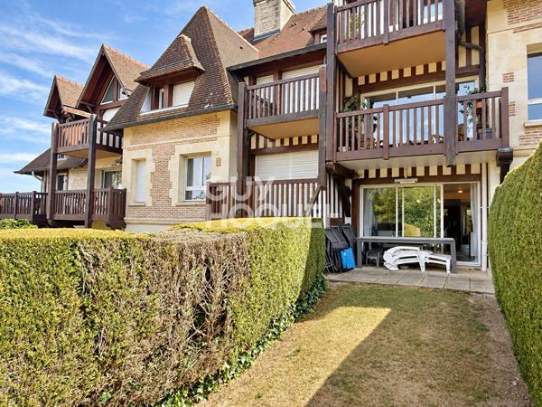 DEAUVILLE ? UN DUPLEX AU VERT, AVEC JARDINS ET TERRASSES