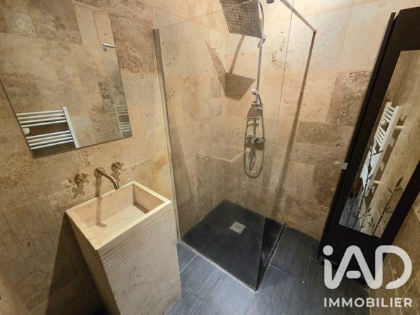 Location appartement 3 pièces 65 m² Antibes