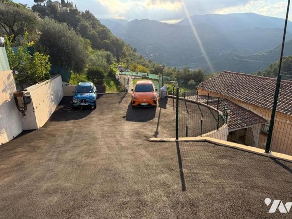 Villa La Roquette sur Var