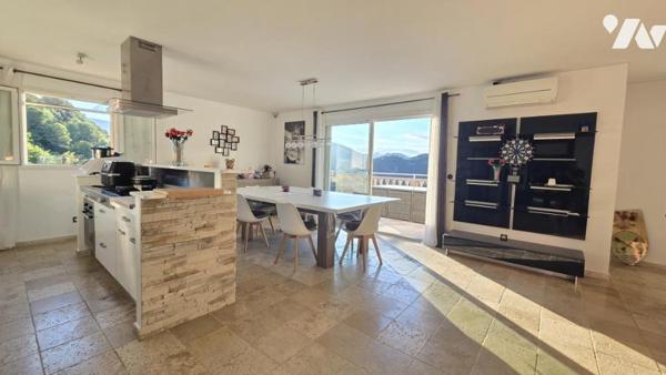 Villa La Roquette sur Var