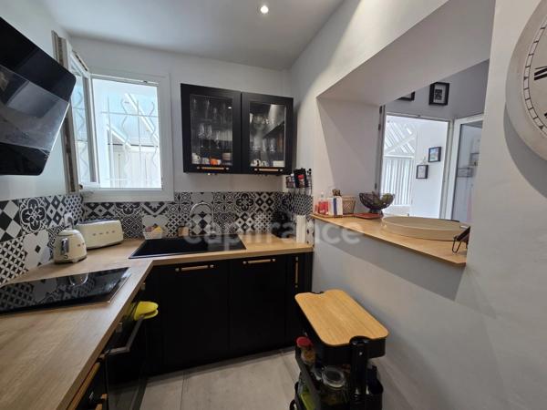 Appartement à vendre 2/3 pièces, jardin de 170 m2, parkings LE CASTELLET (83)