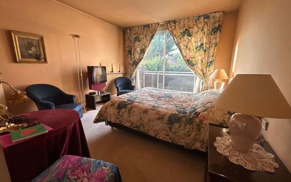 Maison à vendre    7 pièces •  Saint-Gratien