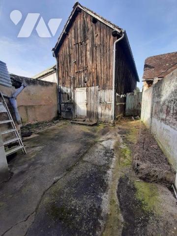 MAISON A VENDRE MEZERAY