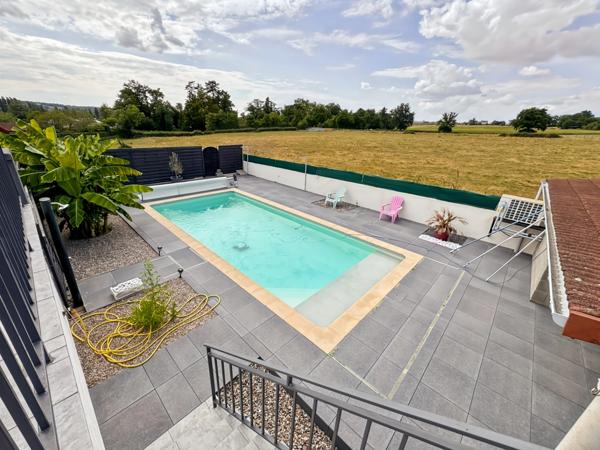 Maison à vendre 3 pièces MARCIGNY (71) 74m² - 2 chambres - piscine - terrasse - dépendances - terrain 637m²