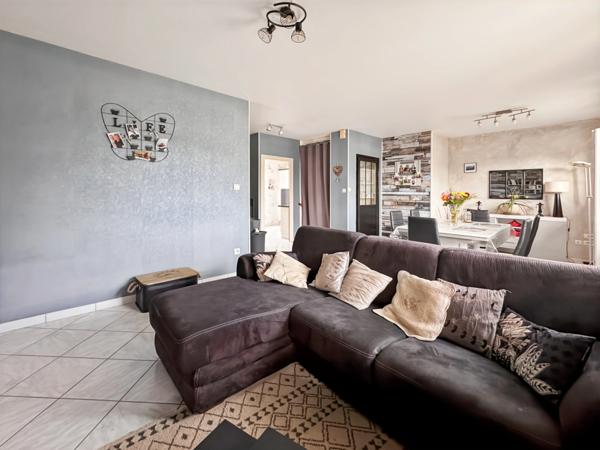 Maison à vendre 3 pièces MARCIGNY (71) 74m² - 2 chambres - piscine - terrasse - dépendances - terrain 637m²