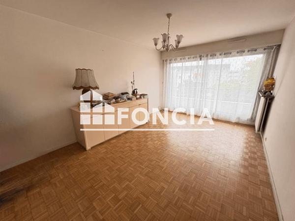 À vendre Appartement 2 pièces 49 m² - Fresnes 94260