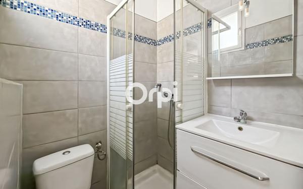 Appartement à vendre    2 pièces • 36,40 m2 Cuges-les-Pins