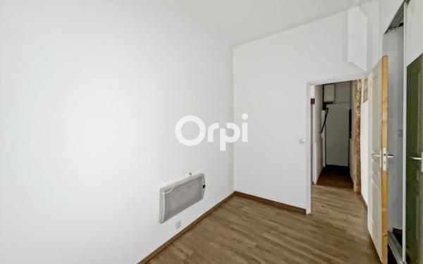 Appartement à vendre    2 pièces • 36,40 m2 Cuges-les-Pins