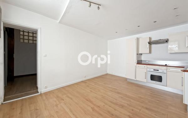 Appartement à vendre    2 pièces • 36,40 m2 Cuges-les-Pins