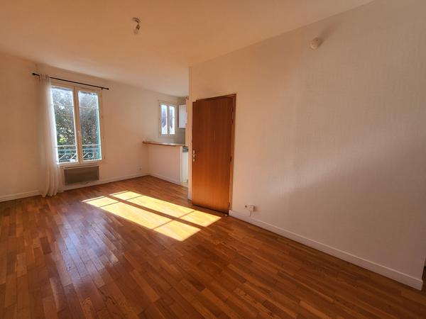 IMMEUBLE Nanterre limite Puteaux