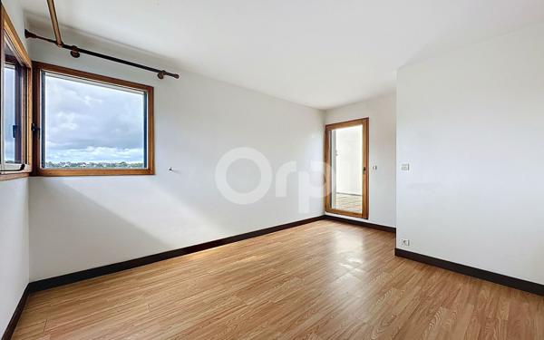 Maison à vendre    6 pièces • 265 m2 Plabennec