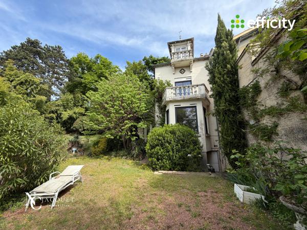 Maison 5 pièces - 157 m² Bien prestige