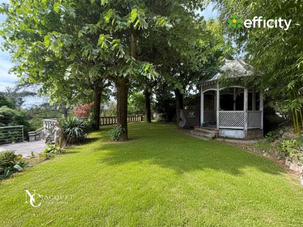 Maison 5 pièces - 157 m² Bien prestige