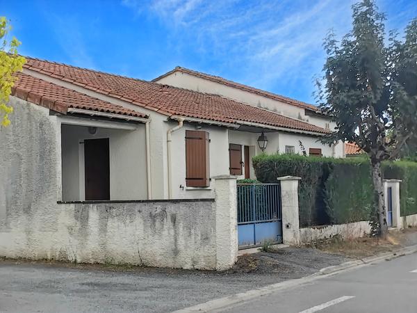 Maison à vendre à Saint-Yrieix-sur-Charente (16710) - Charente