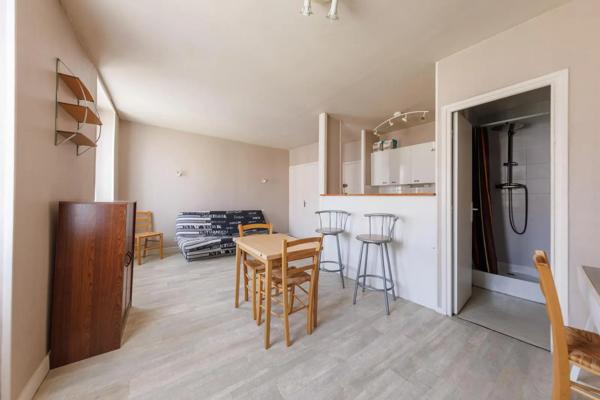 Appartement à vendre 1 pièce 25.65m² Clermont-Ferrand (63000)