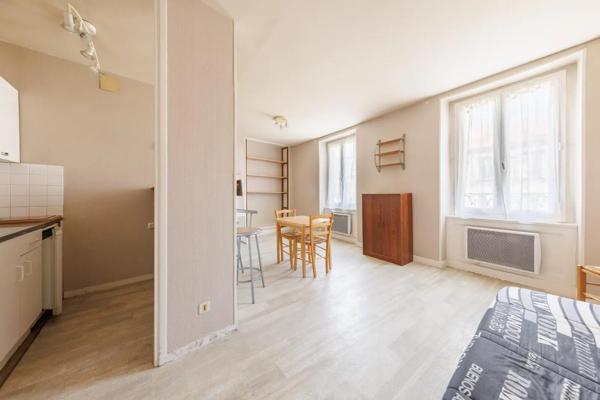 Appartement à vendre 1 pièce 25.65m² Clermont-Ferrand (63000)
