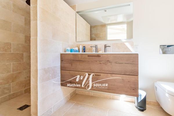 Villa de 182 m² haut de gamme à 400m du CV