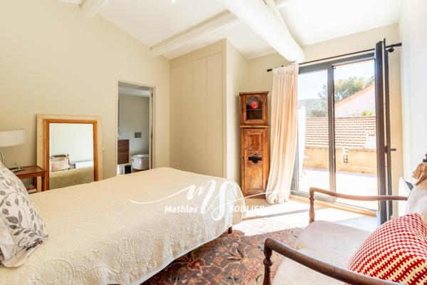 Villa de 182 m² haut de gamme à 400m du CV