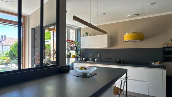Maison à vendre à Montcuq-en-Quercy-Blanc (46800) - Lot