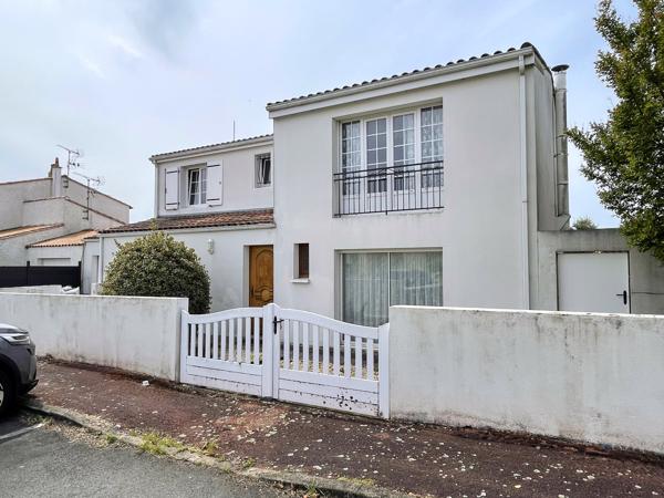 Maison 7 pièces - 204 m²