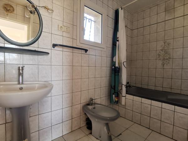 Bize-Minervois (11120) Maison avec terrain constructible