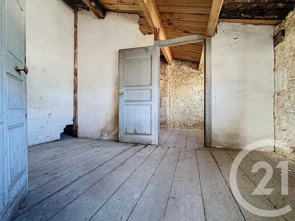 Appartement F4 à vendre  4 pièces - 127,05 m2 ROCHEFORT - 17