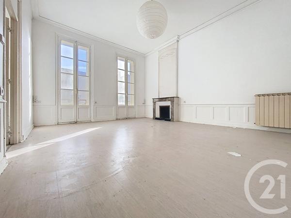 Appartement F4 à vendre  4 pièces - 127,05 m2 ROCHEFORT - 17