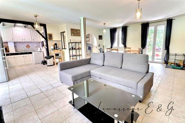 Laigneville 60290 - Pavillon 4 chambres avec garage sur environs 387m² de terrain