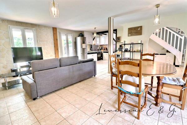 Laigneville 60290 - Pavillon 4 chambres avec garage sur environs 387m² de terrain