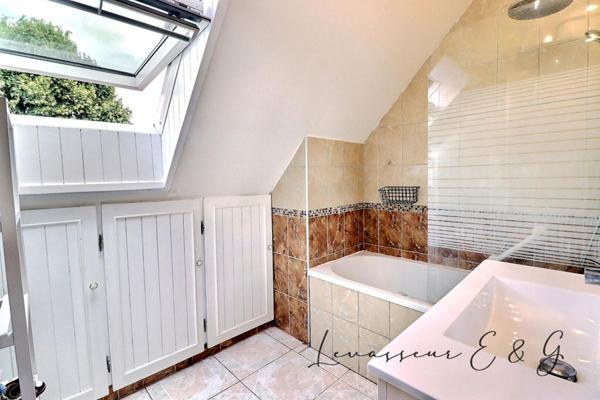 Laigneville 60290 - Pavillon 4 chambres avec garage sur environs 387m² de terrain