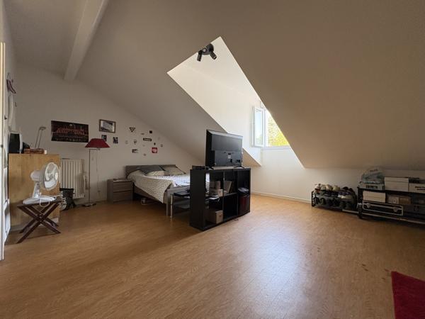 Appartement
         5 pièces
        - 109 m² 189 000 € *