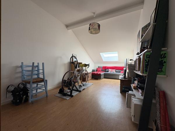 Appartement
         5 pièces
        - 109 m² 189 000 € *