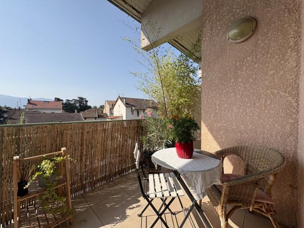 Appartement
         5 pièces
        - 109 m² 189 000 € *
