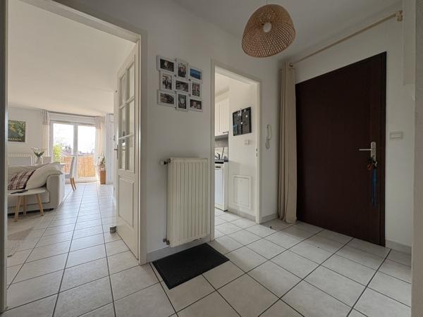 Appartement
         5 pièces
        - 109 m² 189 000 € *