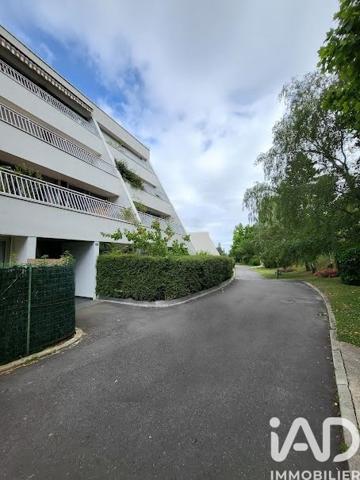 Appartement à vendre 3 pièces 64,11 m² Rueil-Malmaison
