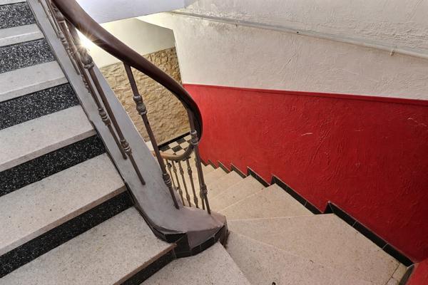 A VENDRE Entraigues Sur La Sorgue, ensemble immobilier 215 m²