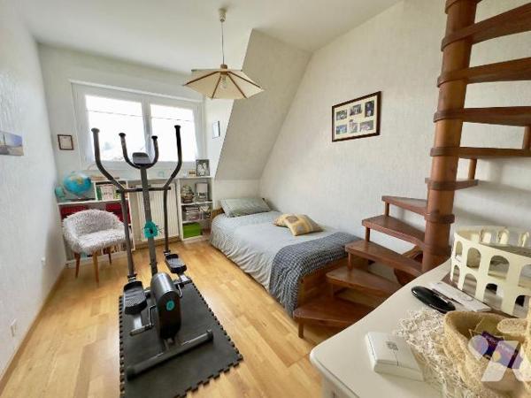 EXCLUSIVITÉ ET NOUVEAUTÉ TRENTE CINQ NOTAIRES de VERN SUR SEICHE (35770) ! VOTRE NOTAIRE DE VER...