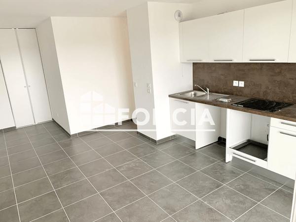 Location Appartement 3 pièces 62.11 m² - 4 RUE DE LA TREILLE Ambilly 74100