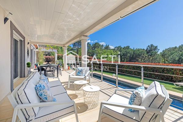 Villa dominante, calme absolu et vue dégagée