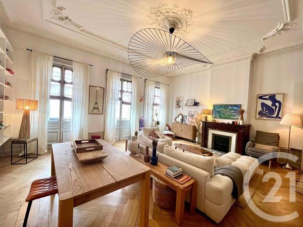 Appartement F4 à vendre  5 pièces - 129 m2 ST ETIENNE - 42