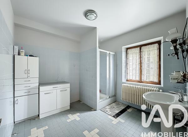 Maison à vendre 7 pièces 112,46 m² Nasbinals