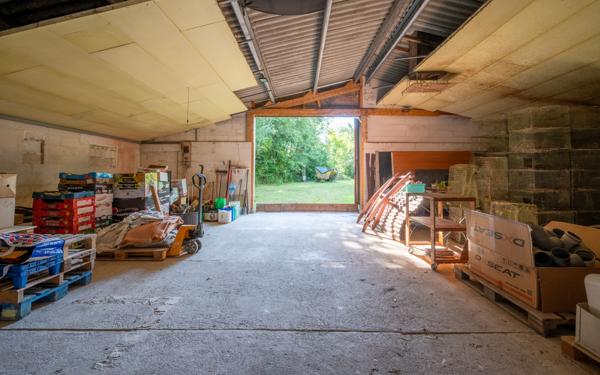 Grange à vendre à Terrasson-Lavilledieu (24120) - Dordogne