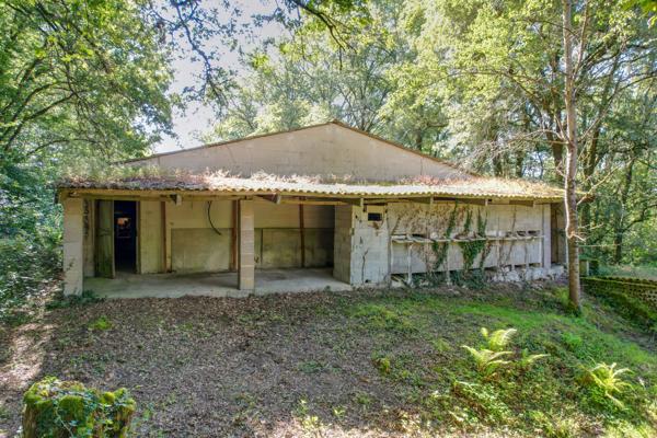 Grange à vendre à Terrasson-Lavilledieu (24120) - Dordogne