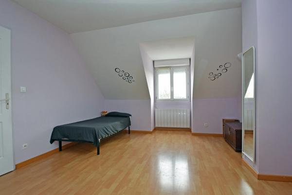 Dpt Eure (27), à vendre proche du NEUBOURG maison P5 de 108 m² - Terrain de 951 m²