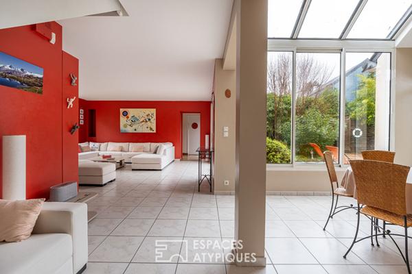 Villa d’architecte dans son écrin de verdure