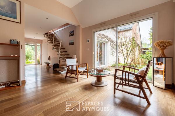 Villa d’architecte dans son écrin de verdure